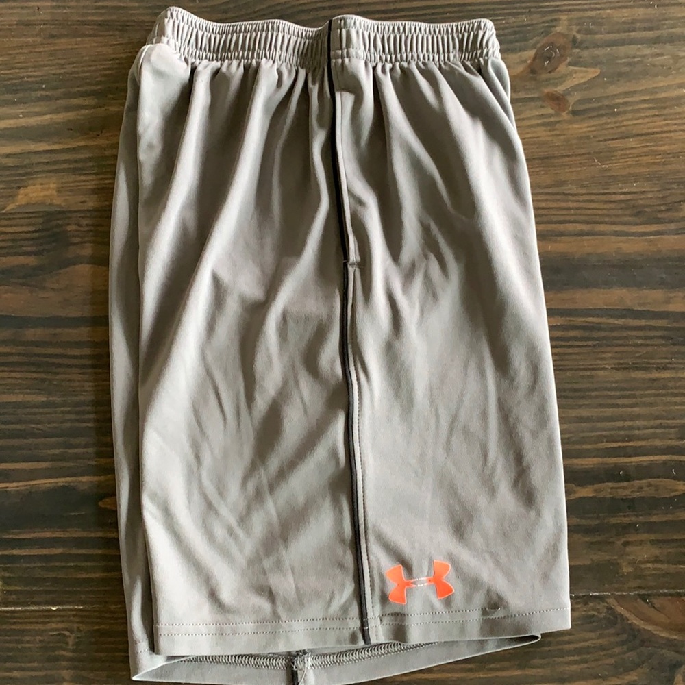 Boys youth Under Armour shorts